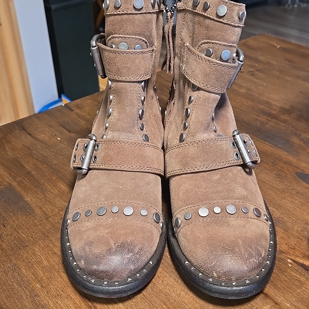 Sam Edelman Drea Studded Suede Tan Moto Boots Ladies 6.5 - Picture 3 of 10